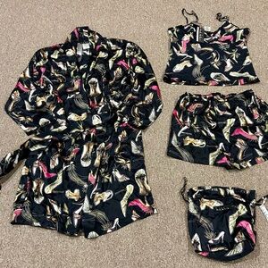 Nicole Miller NWT silk robe with belt, camisole and shorts PJ set and travel bag